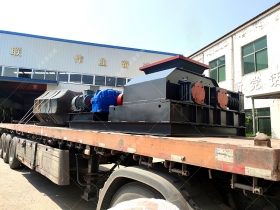 中型600x750直聯雙齒輥午夜成人福利视频發貨 發往廣東