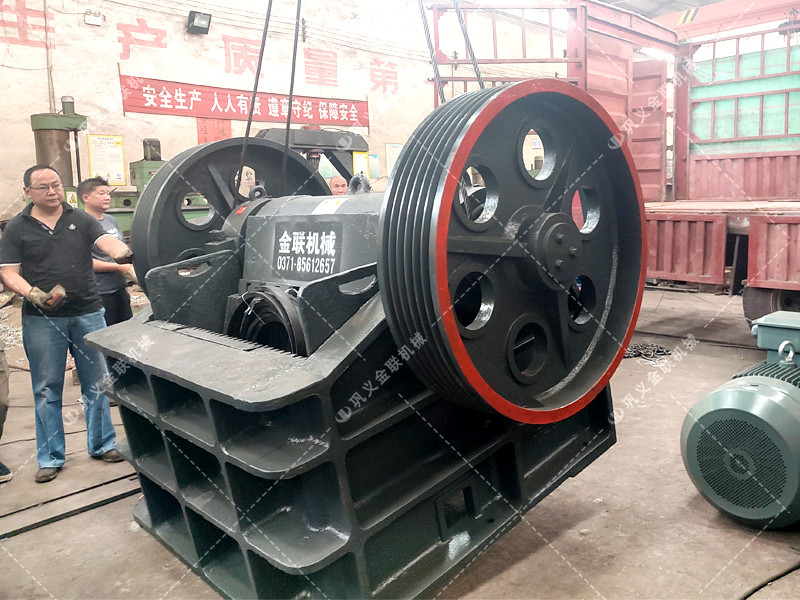 顎式午夜成人福利视频價格,顎式午夜成人福利视频廠家,大型顎破機原理,型號參數